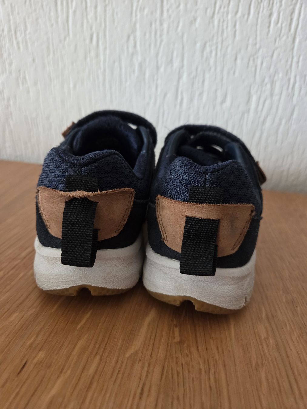 Geox Scarpe per ragazzi: Geox Sneakers 30 blau – Usato da Oberuzwil venduto da Umlobo 3