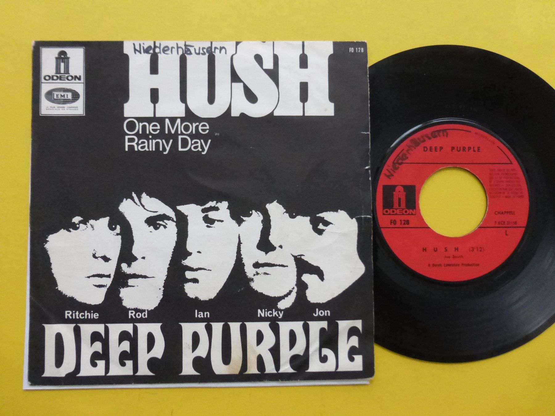 Dischi in vinile: Deep Purple ‎– Hush – Usato da Zürich venduto da Swiss57