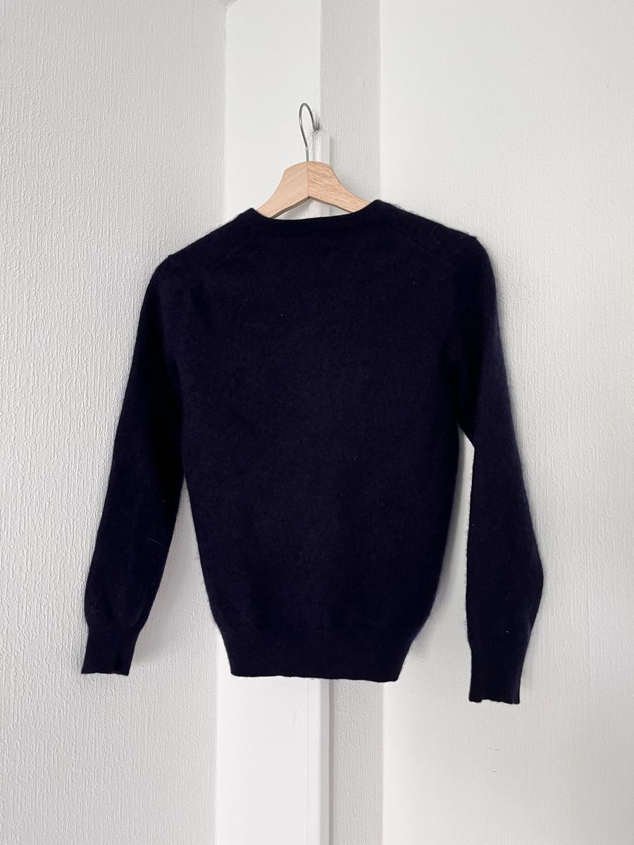 Maddison Maglioni & Felpe: Pullover V-Neck Maddison Cashmere navy size S small hole – Usato da Lausanne venduto da Danash 3