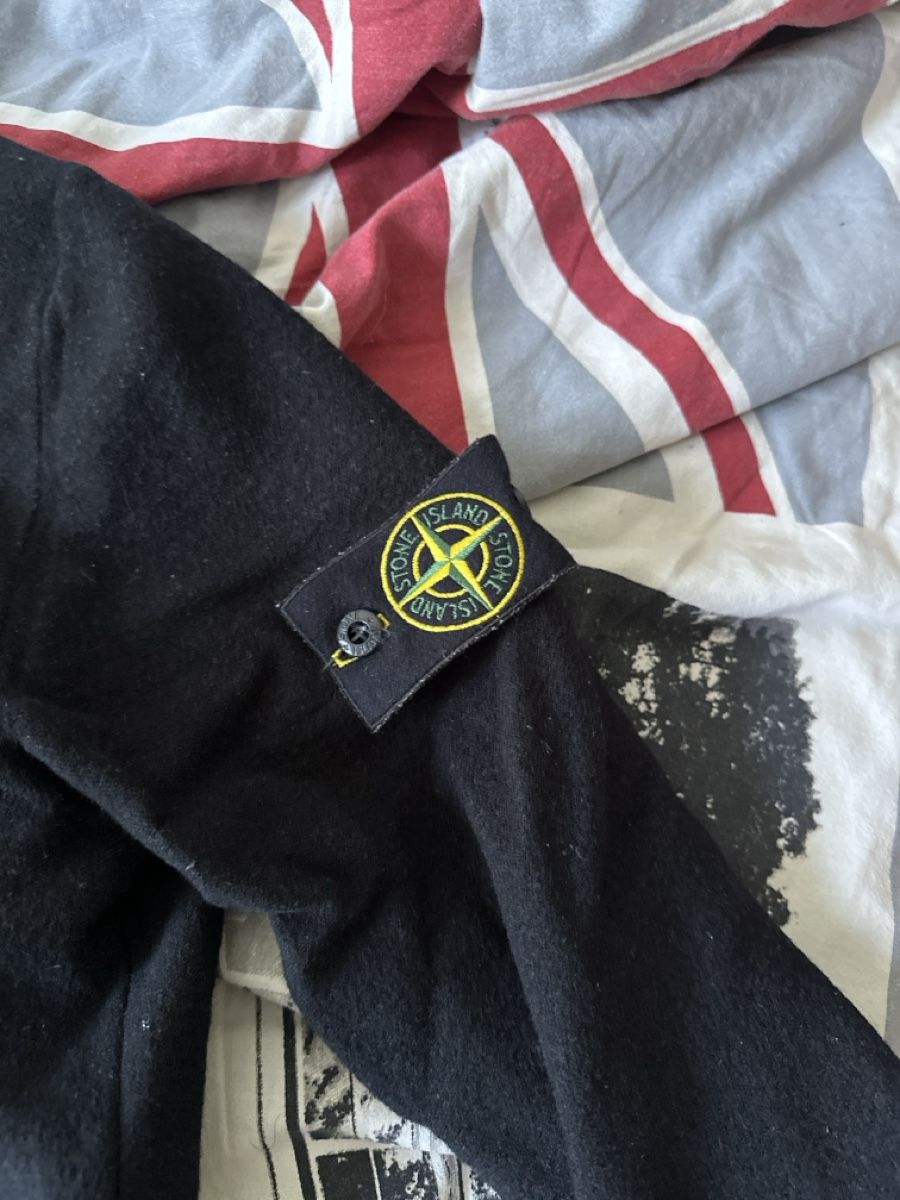 Stone Island Maglioni & Felpe: Stone Island Wollpullover, Dunkelblau, Grösse M – Usato da Zürich venduto da Zoheir07 1