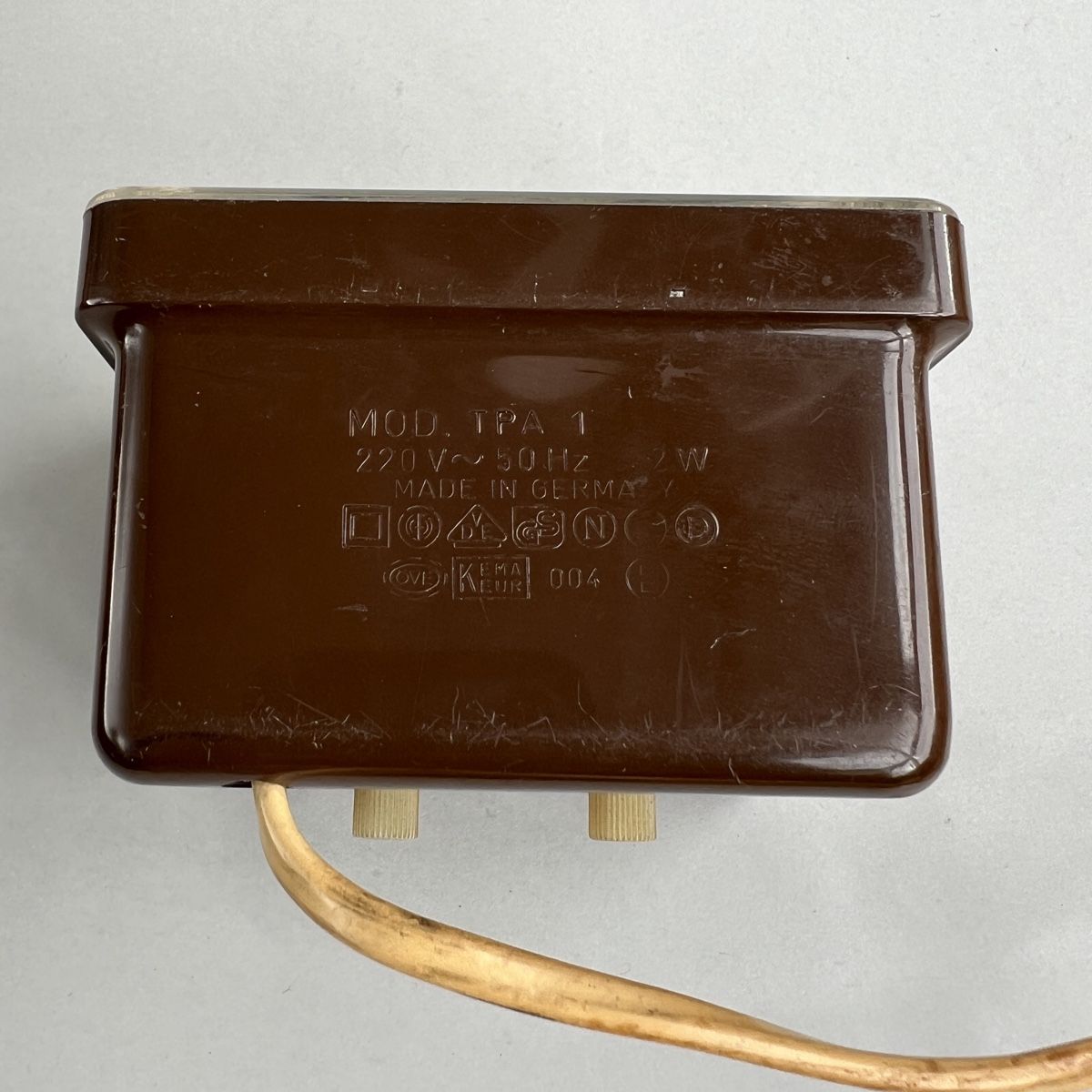 Sveglie: Vintage German Midcentury Alarm Clock – Usato da Genève venduto da Kookiek 6