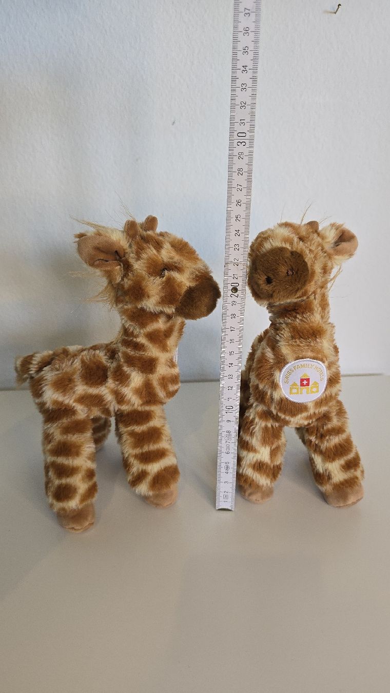 Giocattoli: 2 Giraffen Kuscheltier – Usato da Buchberg venduto da MaddieF 1
