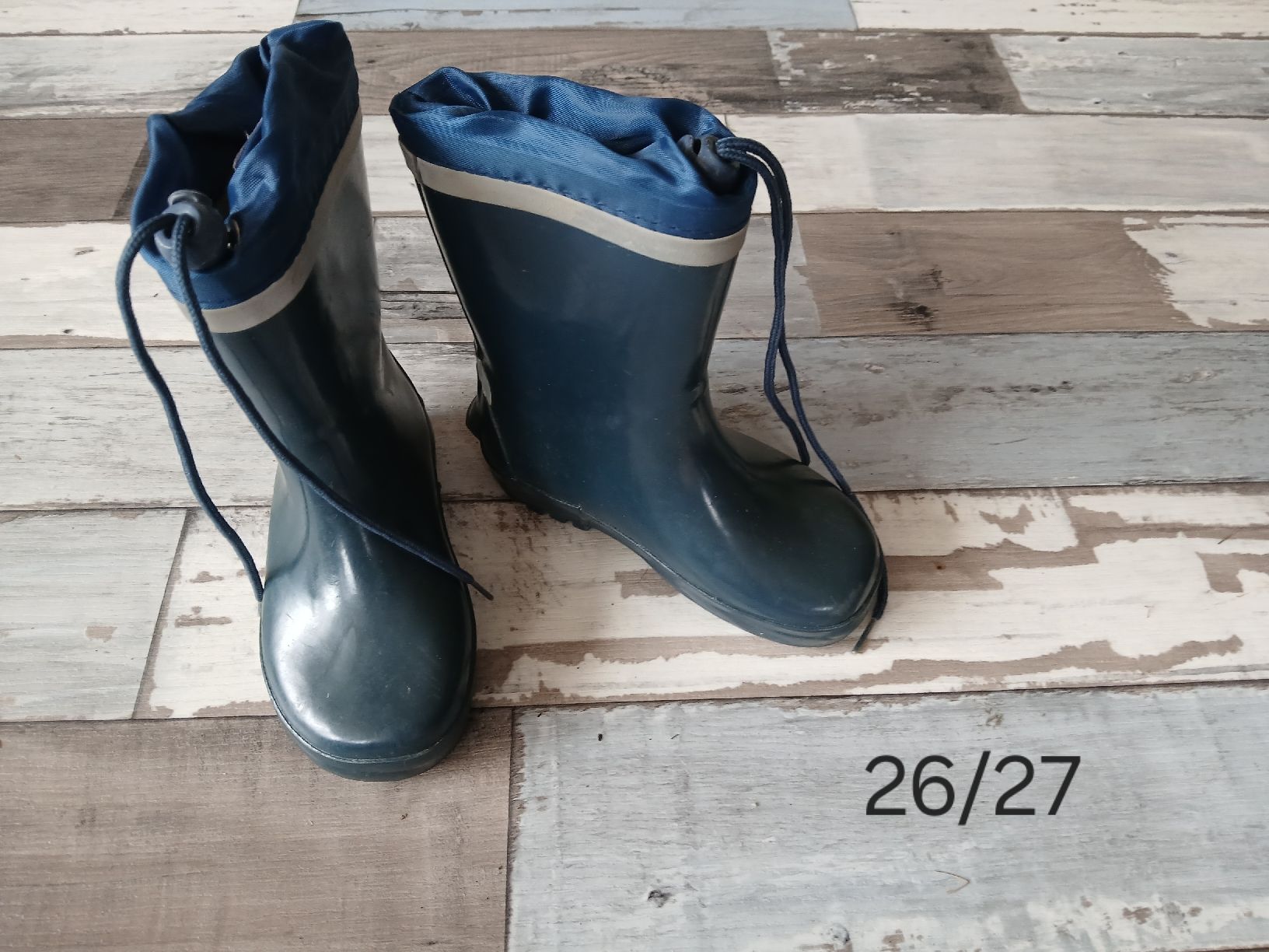 Scarpe per ragazzi: 26 27 Regen Gummi Stiefel – Usato da Sevelen venduto da boutiquenounou