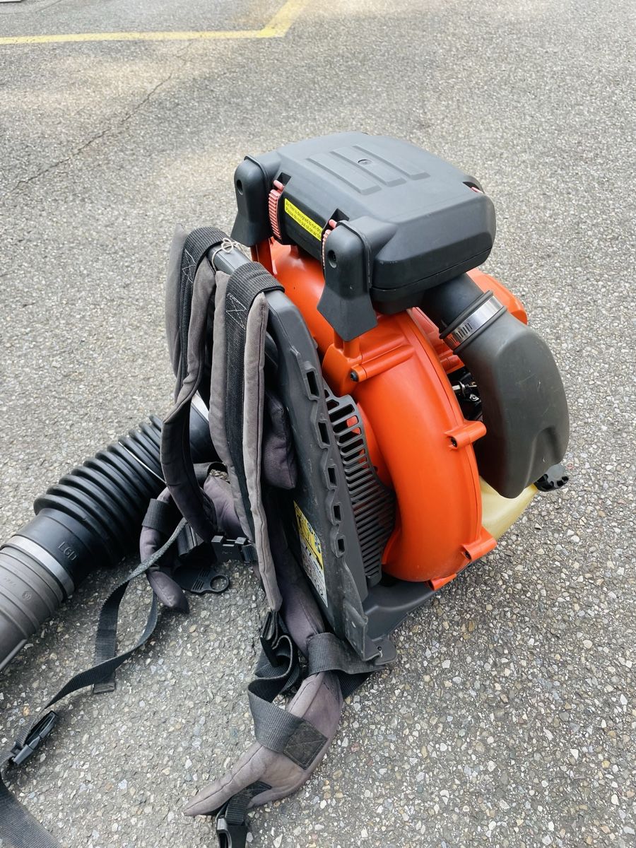Husqvarna Soffiatori & Aspiratori per foglie: Laubbläser Husqvarna 580 BTS professionell – Usato da Würenlos venduto da Shop_Shop 7