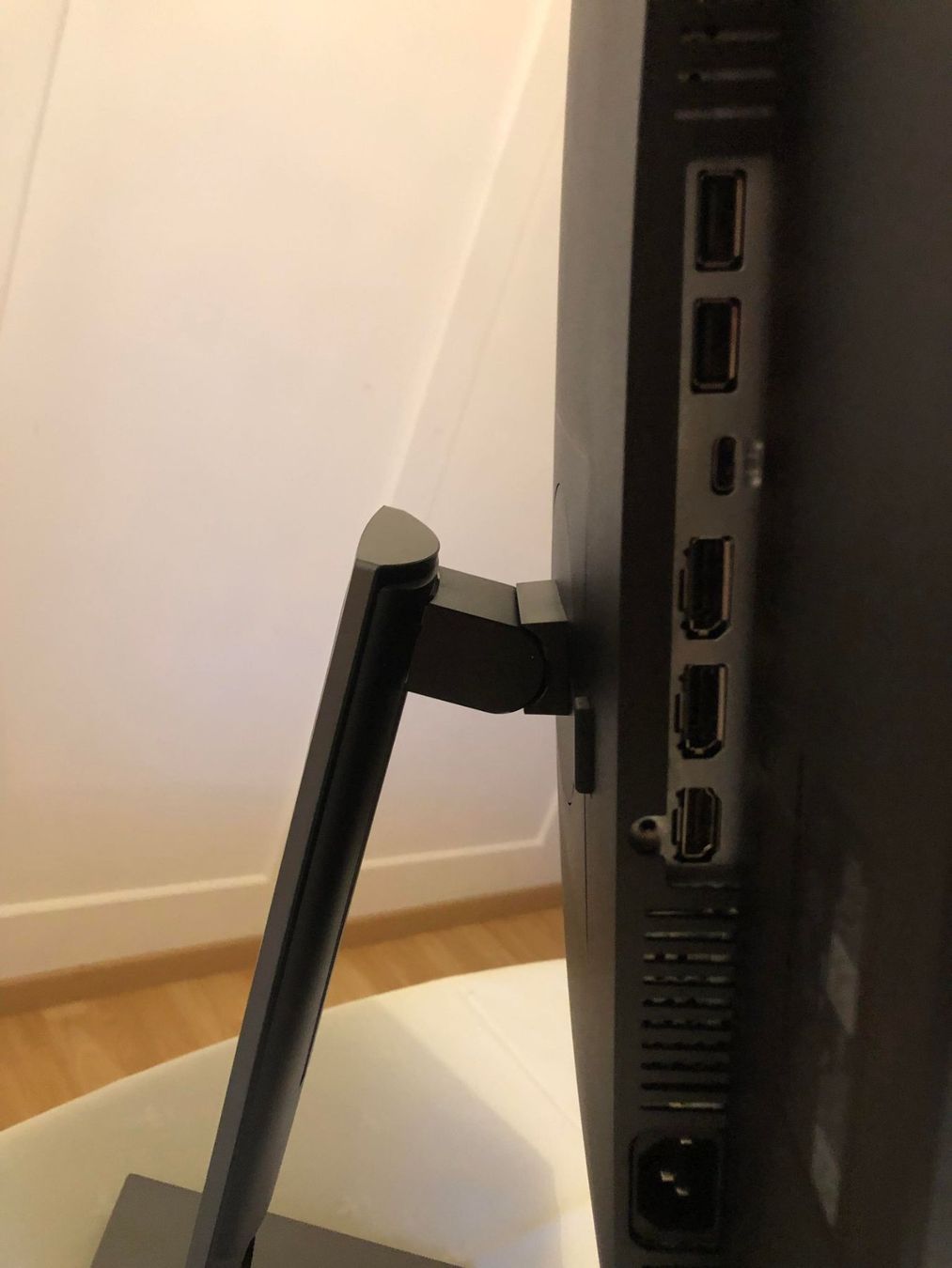 Dell Monitor: Dell P2719HC  27" Monitor – Usato da St. Margarethen TG venduto da Mac-PC 5