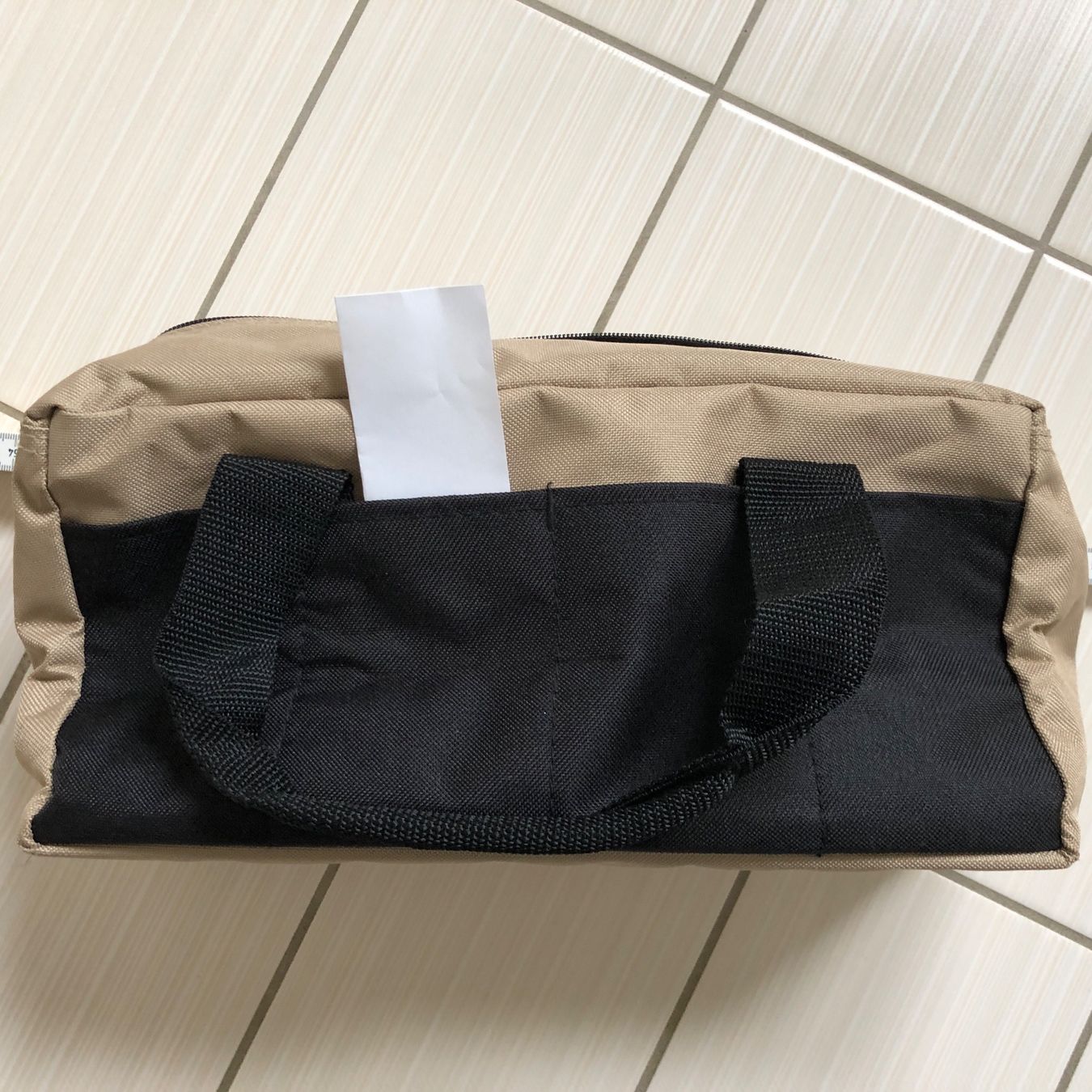 Borse: Tasche mit 8 Seitentaschen. 33/16/12cm – Usato da Arth venduto da Vrecam51 2