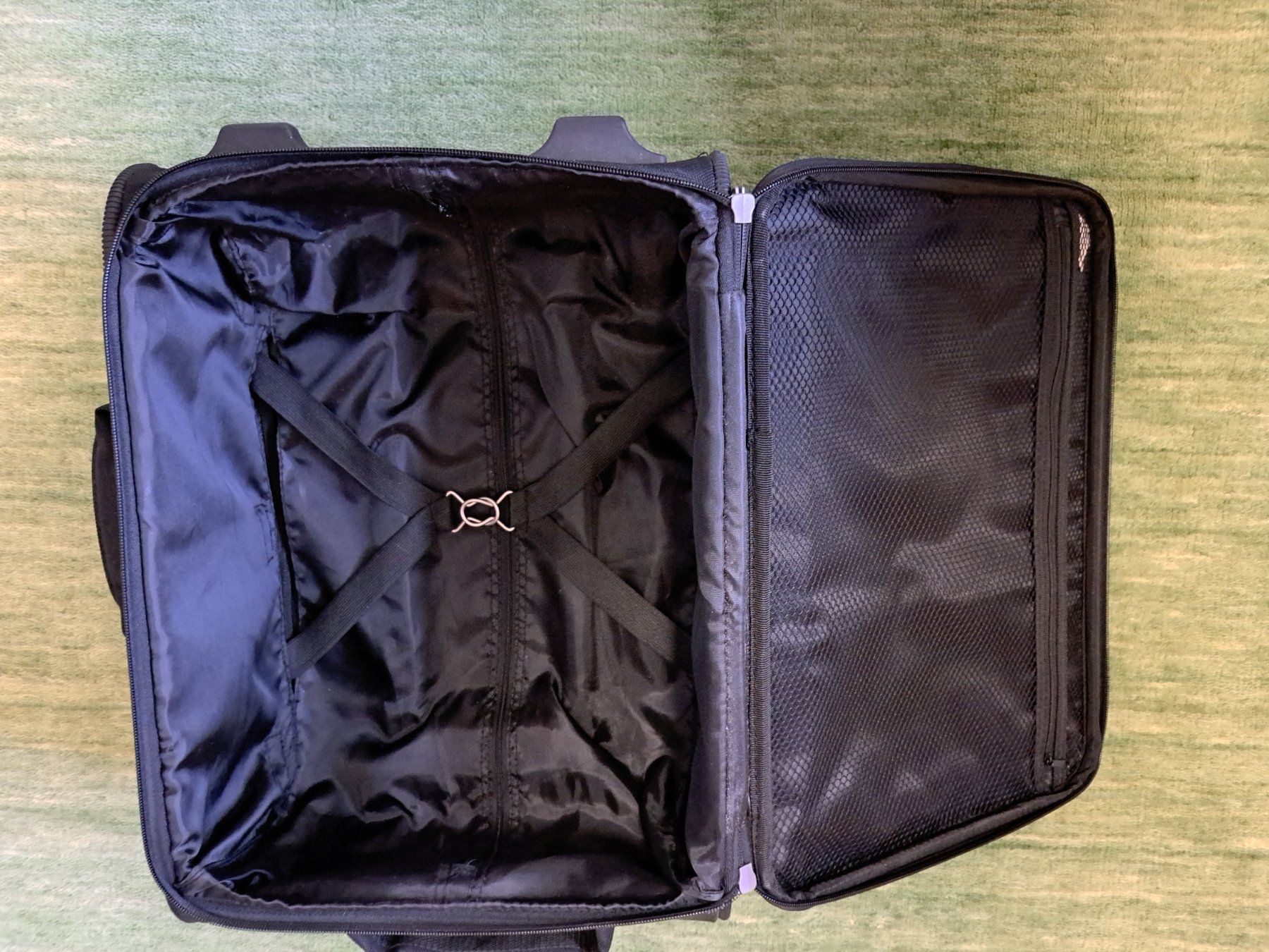 Valises de voyage: Flugzeugkoffer – Neuf (Voir description) à Rapperswil SG par wal06 1