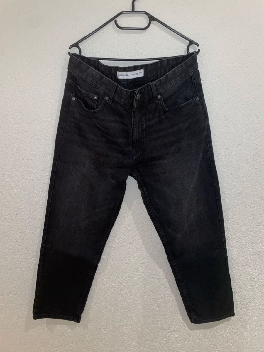 Bershka Jeans: Jeans Bershka – Gebraucht aus Glovelier von Sionari