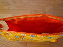 Sommer Clutch - Gelb gemustert Innenfutter Orange