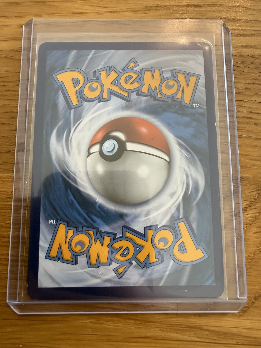 Pokémon Carte collezionabili: Surfendes Pikachu V 008/025 – Usato da Amriswil venduto da sim_nlb6 1