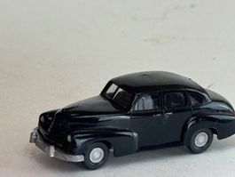GB5- Wiking Opel Kapitän schwarz