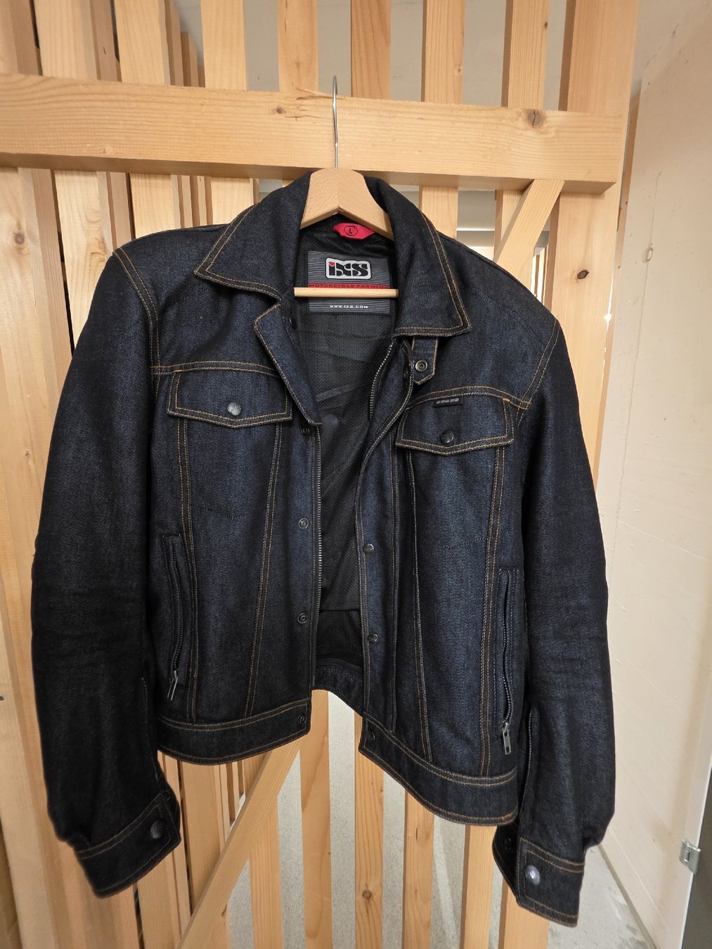 IXS Giacche: IXS Denim Motorradjacke Black – Nuovo (secondo la descrizione) da Dierikon venduto da fel_kt9h 1