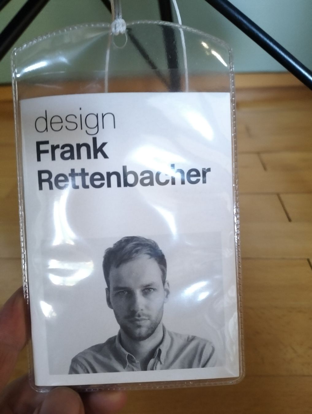 Sessel: Design Klassiker: Zanotta Sessel "Judy", Nussbaum – Gebraucht aus Wil SG von die-wohnung 4