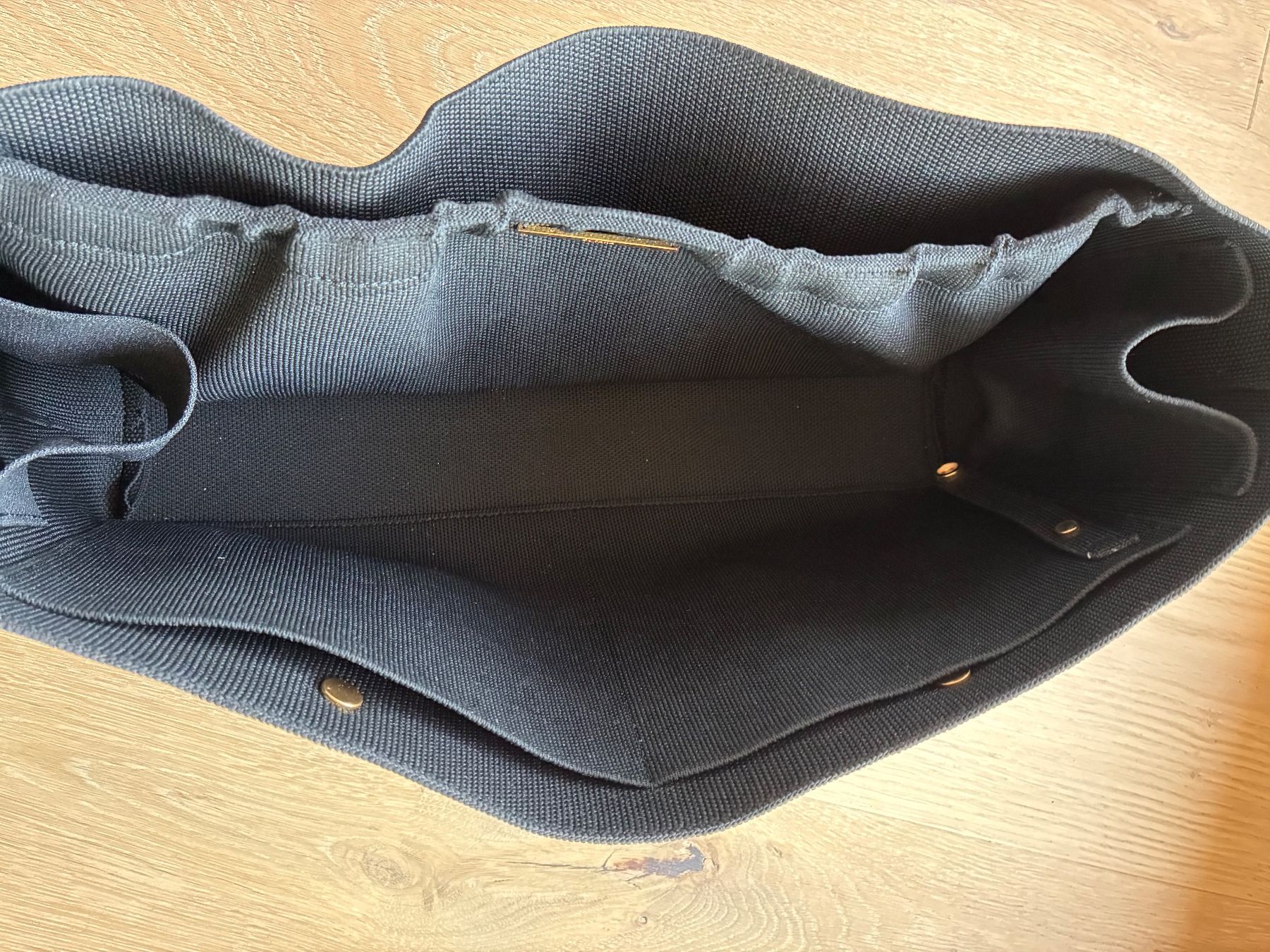 Borse: Cuyana Small Easy Zipper Tote – Nuovo (secondo la descrizione) da Elsau venduto da thu_ld7z 7
