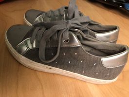 Süsse Geox Sneaker Schuhe Gr. 32👧🏼