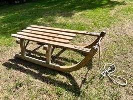 Antiker Holzschlitten