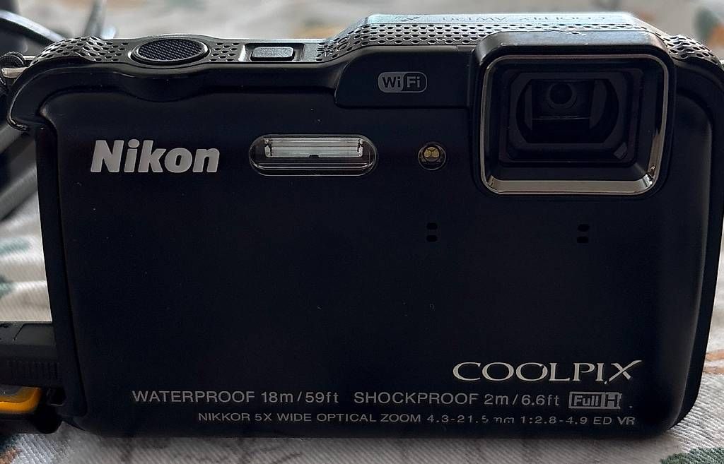Fotocamera: Nikon Coolpix AW120 Subacquea  – Usato da Muzzano venduto da lau_2v5b 2