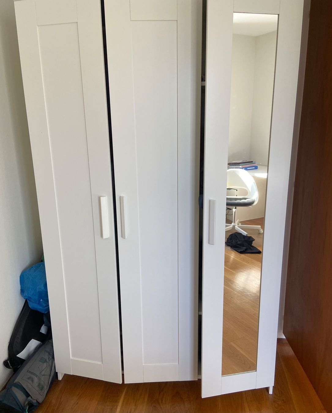 Ikea Armoires: Armoire IKEA BRIMNES – D'occasion à Le Sentier par jul_7xvz