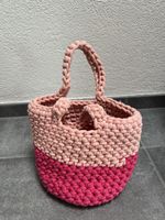 Selbstgehäckelte Tasche, pink/rosa