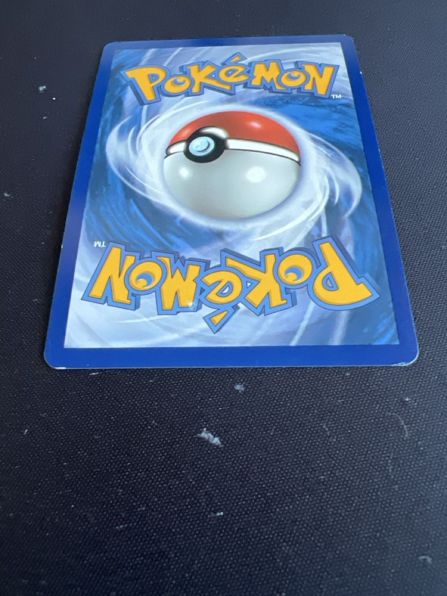 Pokémon Carte collezionabili: Magearna V – Usato da Villmergen venduto da rob_n572 8