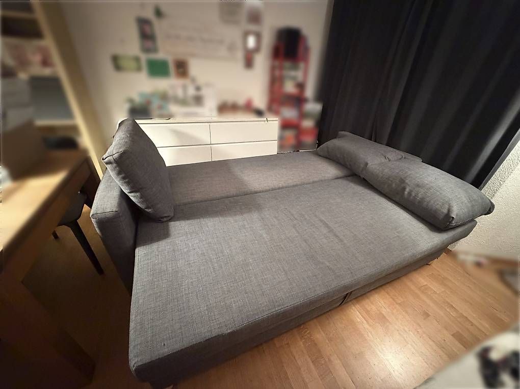 Ikea Sofas: 3er-Sofa mit Bettauszug – D'occasion à Russikon par Maultrommel 2