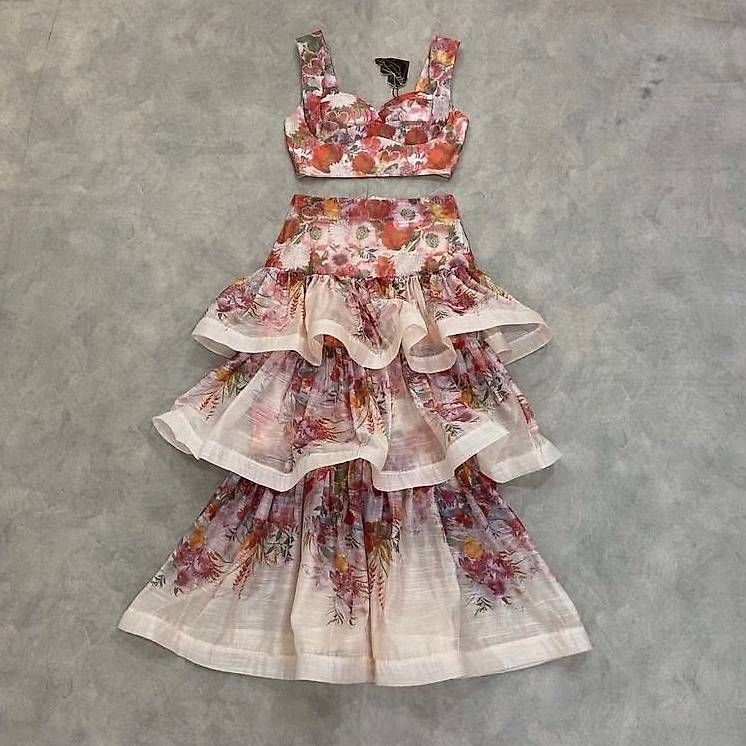 Vestiti: Blumenkleid Grösse S – Usato da Basel venduto da yet_7svp 1
