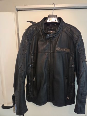 Motorradjacke Harley Leder