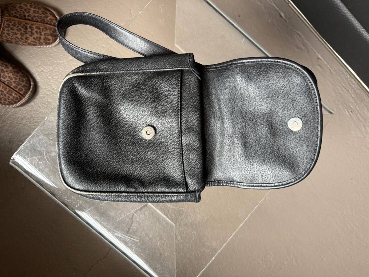 Longchamp Taschen für Damen: Longchamp Umhängetasche Leder – Gebraucht aus Winterthur von zoenina5 3