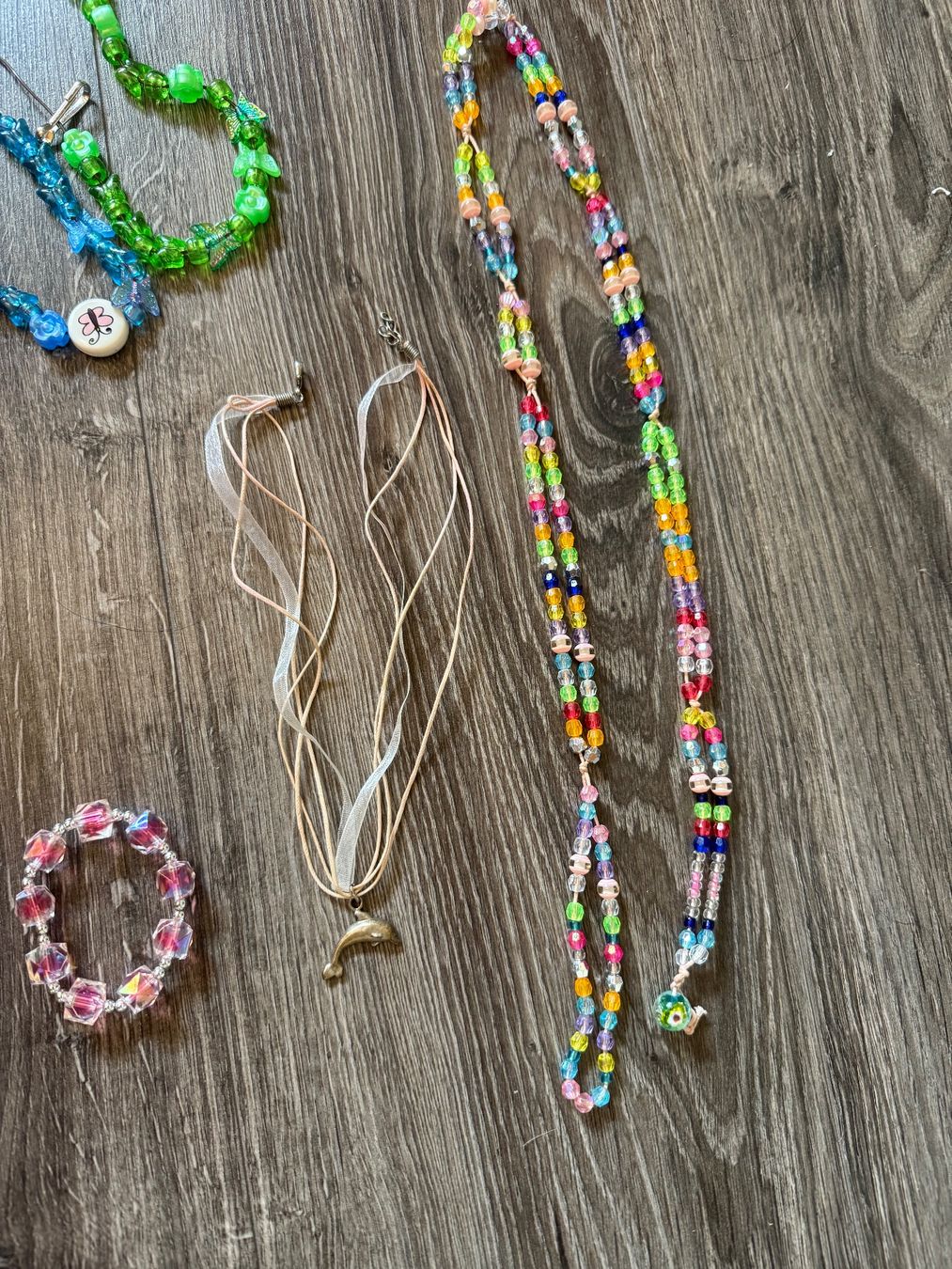 Altri gioielli: Lot de bijoux pour petites filles – Usato da Chermignon-Bas venduto da mioumiou34 1