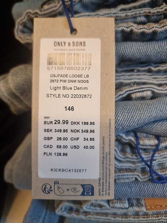Pantaloni: Baggy Jeans Zustand Neu!!!! – Usato da Gunzwil venduto da daryl090496 2