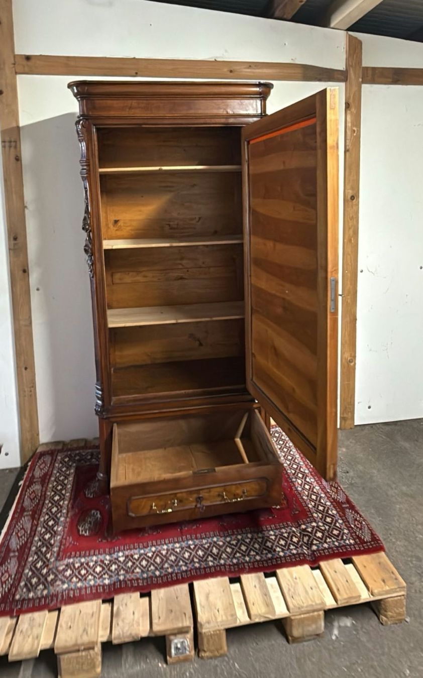 Armadi: Armadio in legno con specchio e cassetto – Usato da Locarno venduto da the_8q9p 6