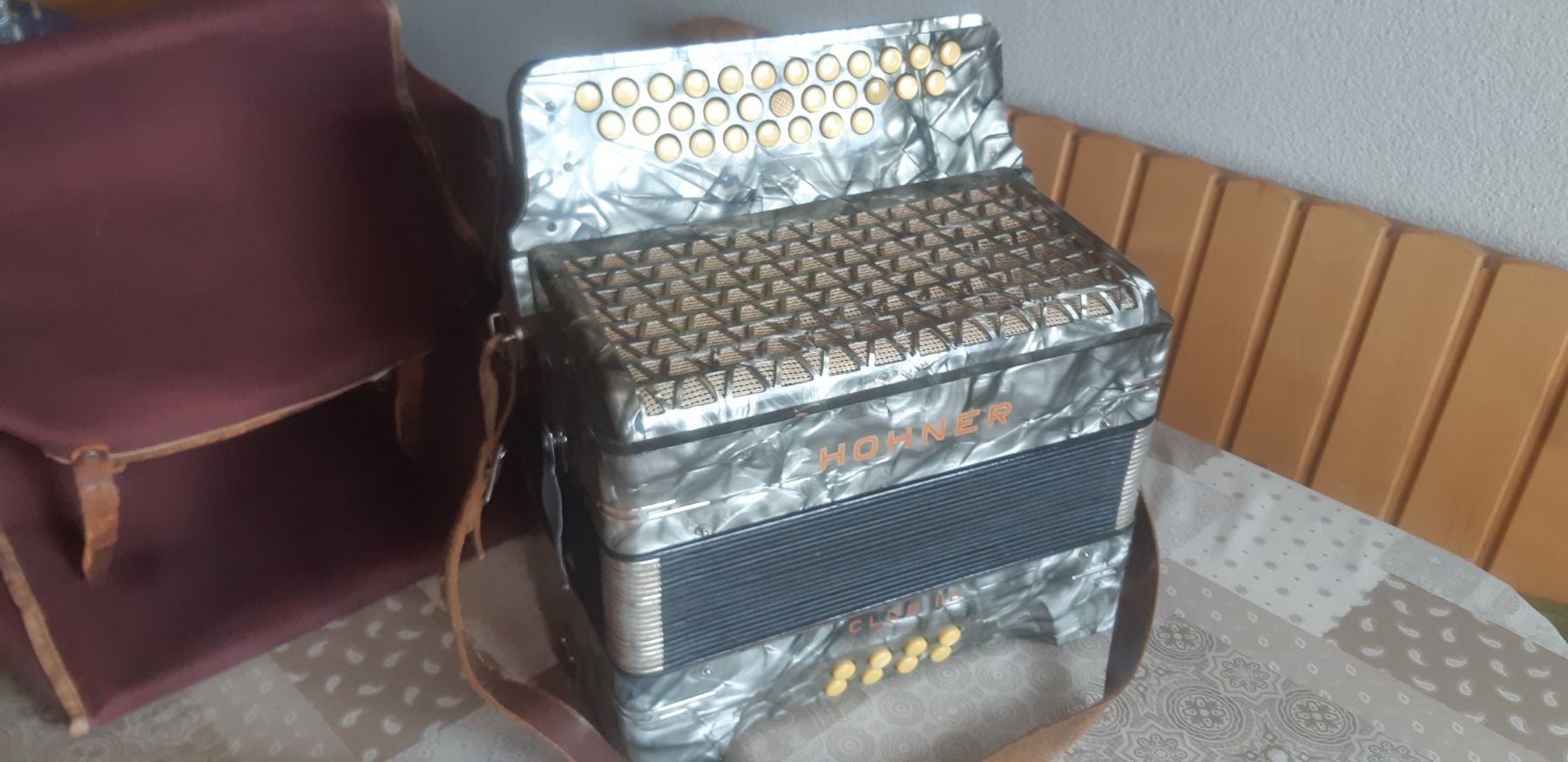 Hohner Musikinstrumente: Hohner Handorgel – Gebraucht aus Wolfhalden von Quiria68 1