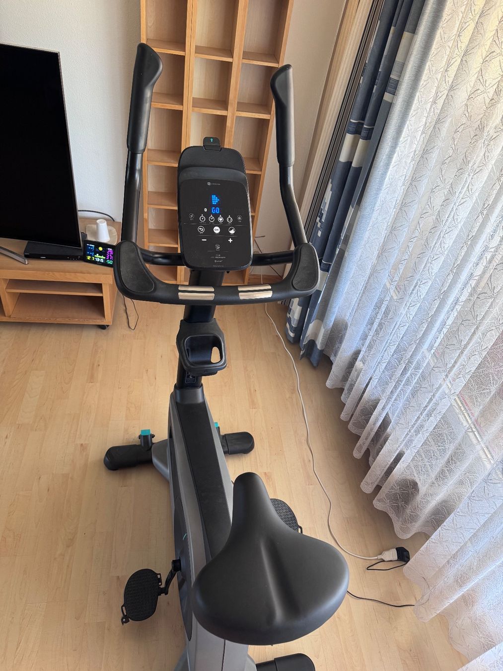 Hometrainer: Auswandern 9 Ergometer mit vielen Extras – Gebraucht aus Rheinfelden von Steve67 3
