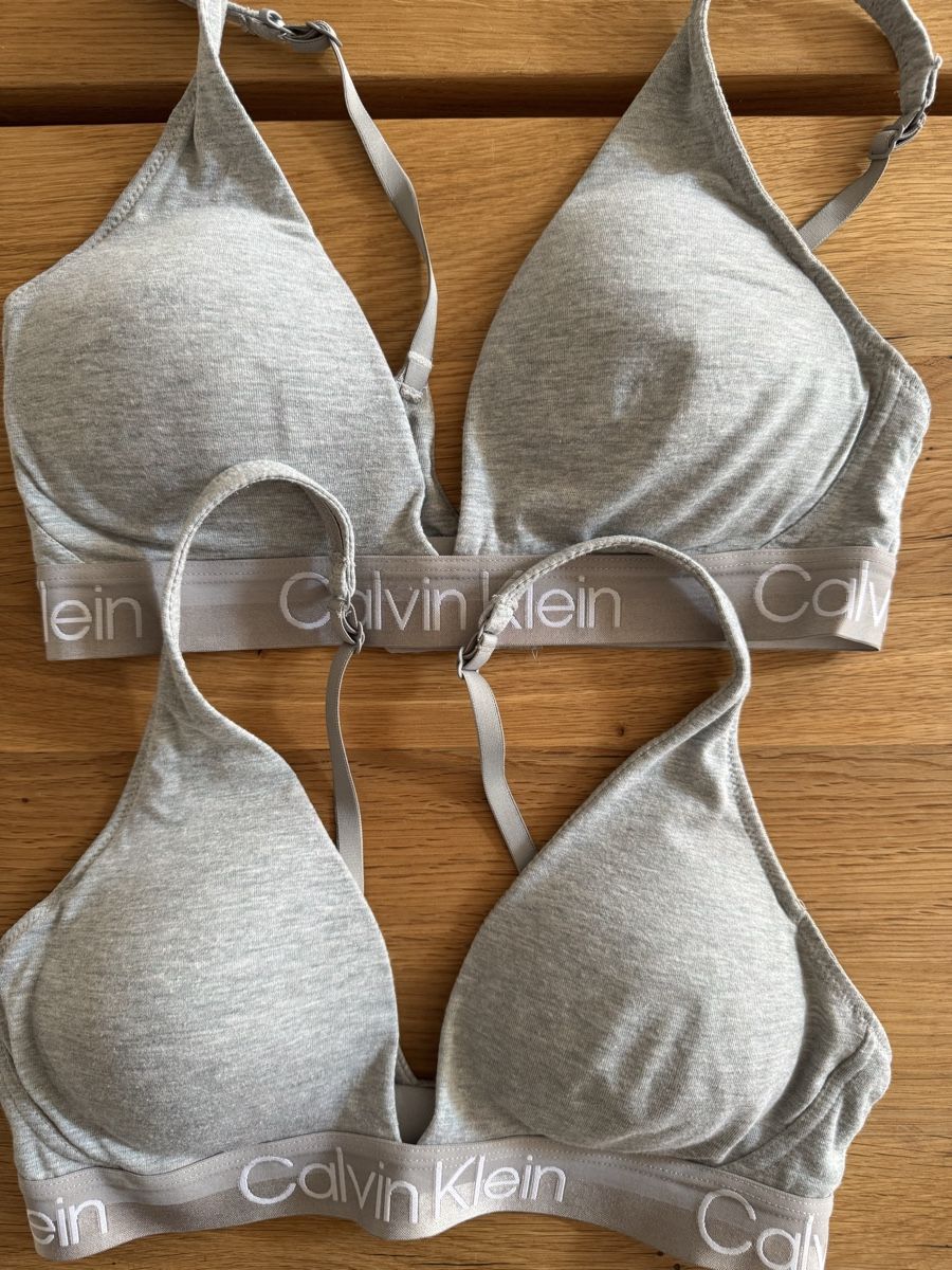 Calvin Klein Sous-vêtements: Calvin Klein BH Grösse M grau Baumwolle 2er Set – D'occasion à Pfäffikon SZ par Norina2005
