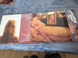 Taylor Swift The life of a showgirl