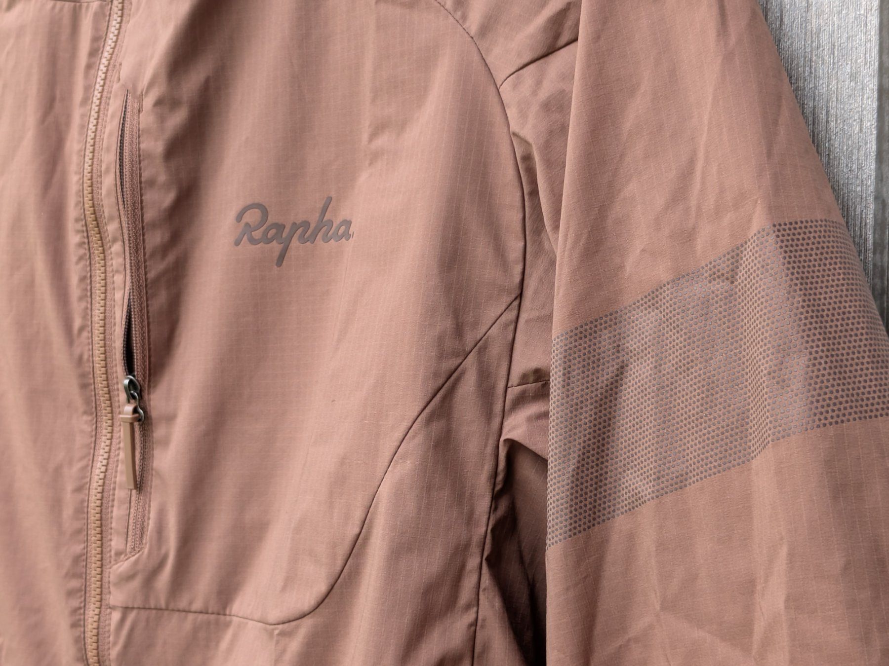 Rapha Vestes: Rapha Trail Lightweight Windjacke, Grösse L, neuwertig – Neuf (Voir description) à Galgenen par MisterTH 3