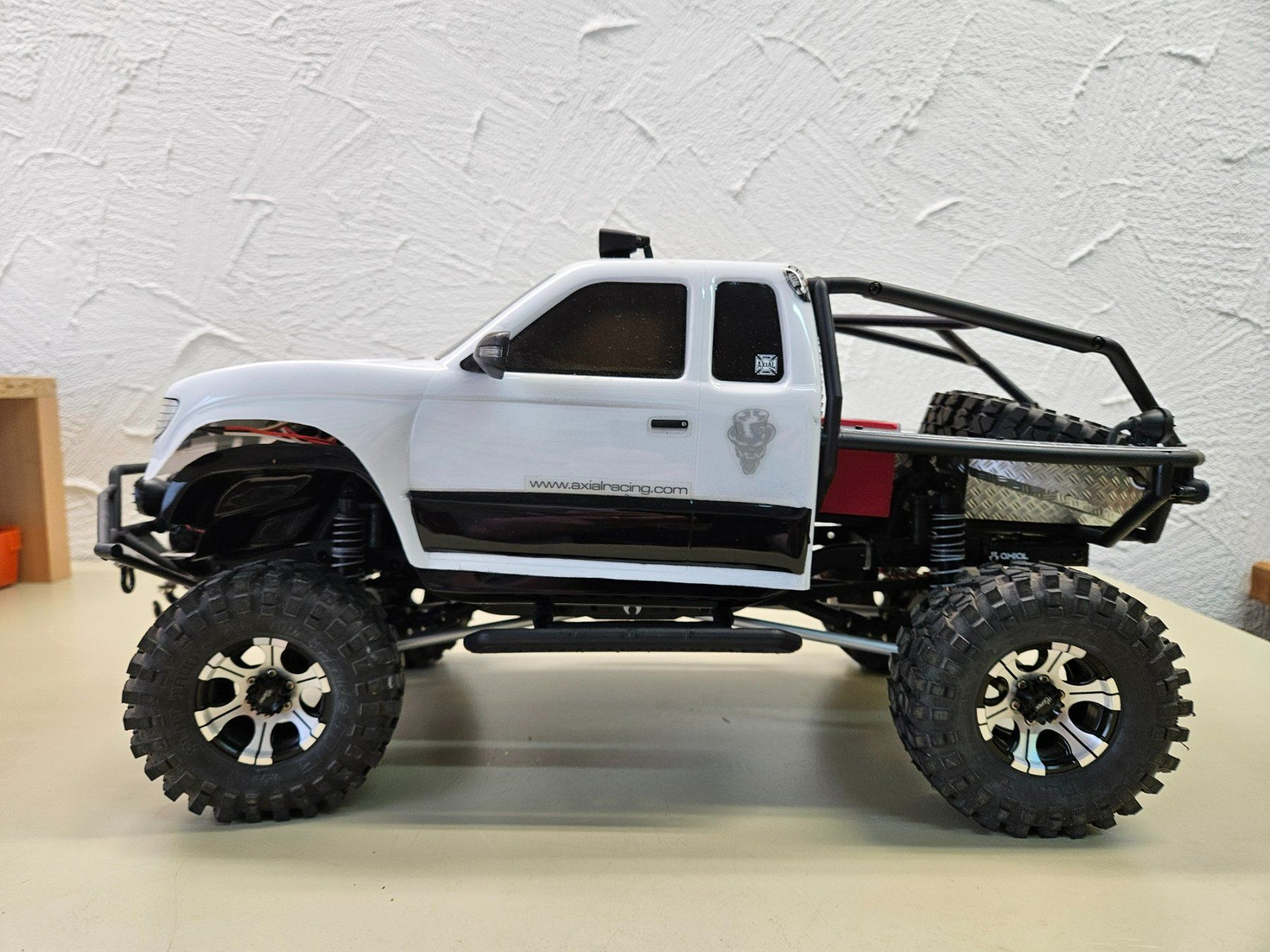 Axial RC Kits de montage: Axial Crawler SCX 10 – Défectueux à Nesselnbach par Rockmania