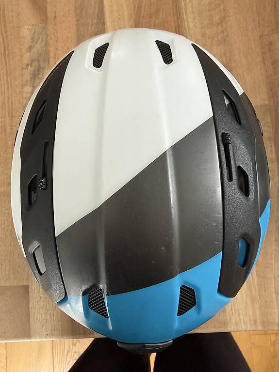 Alpina Caschi: Skihelm Alpina Grösse 52/56 – Usato da Birmensdorf ZH venduto da Bne 2