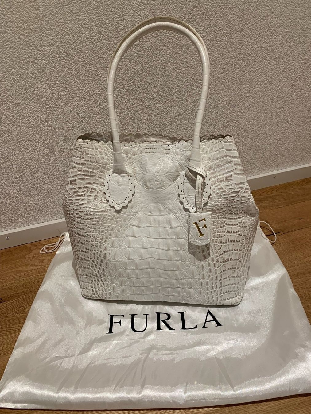 Furla Borse da donna: Furla Tasche, weiss – Nuovo (secondo la descrizione) da Füllinsdorf venduto da Bantrybay