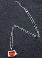Hello Kitty: 1 collier pierre rouge SOLDES