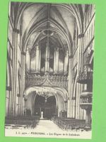Fribourg, Les Orgues de la Cathédrale