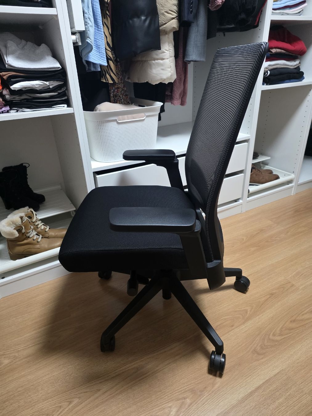 Sedie: !OFINTO Bürostuhl Active! – Nuovo (secondo la descrizione) da Winterthur venduto da M---S 4