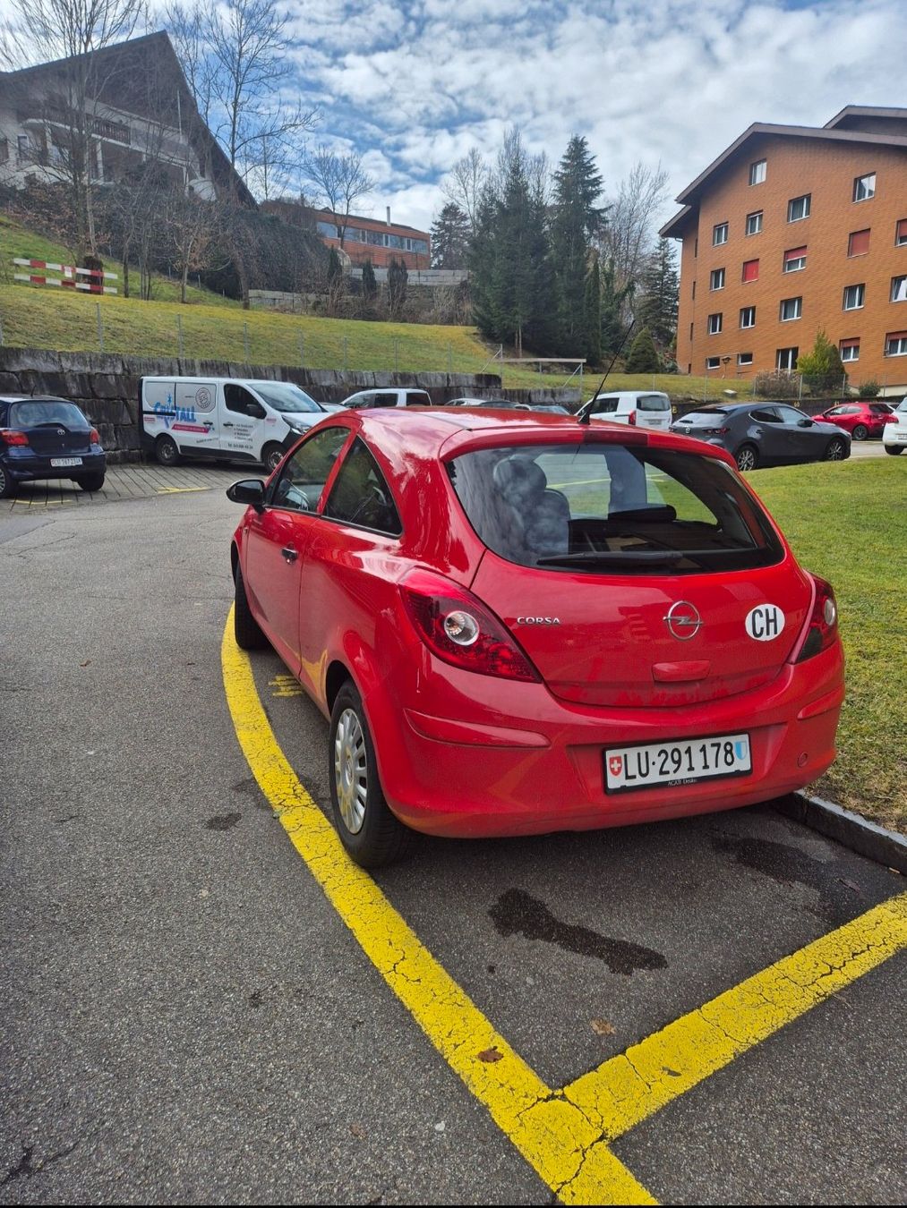 Opel Autos: Opel Corsa 1.2 mit Mfk – D'occasion à Malters par zem_t8lh 1