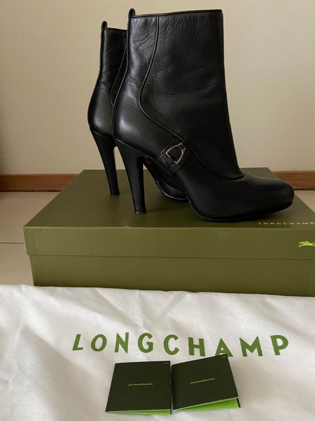 Longchamp Scarpe da donna: LONGCHAMP Stiefeletten Gr. 36 – Usato da Zürich venduto da Maki8 2