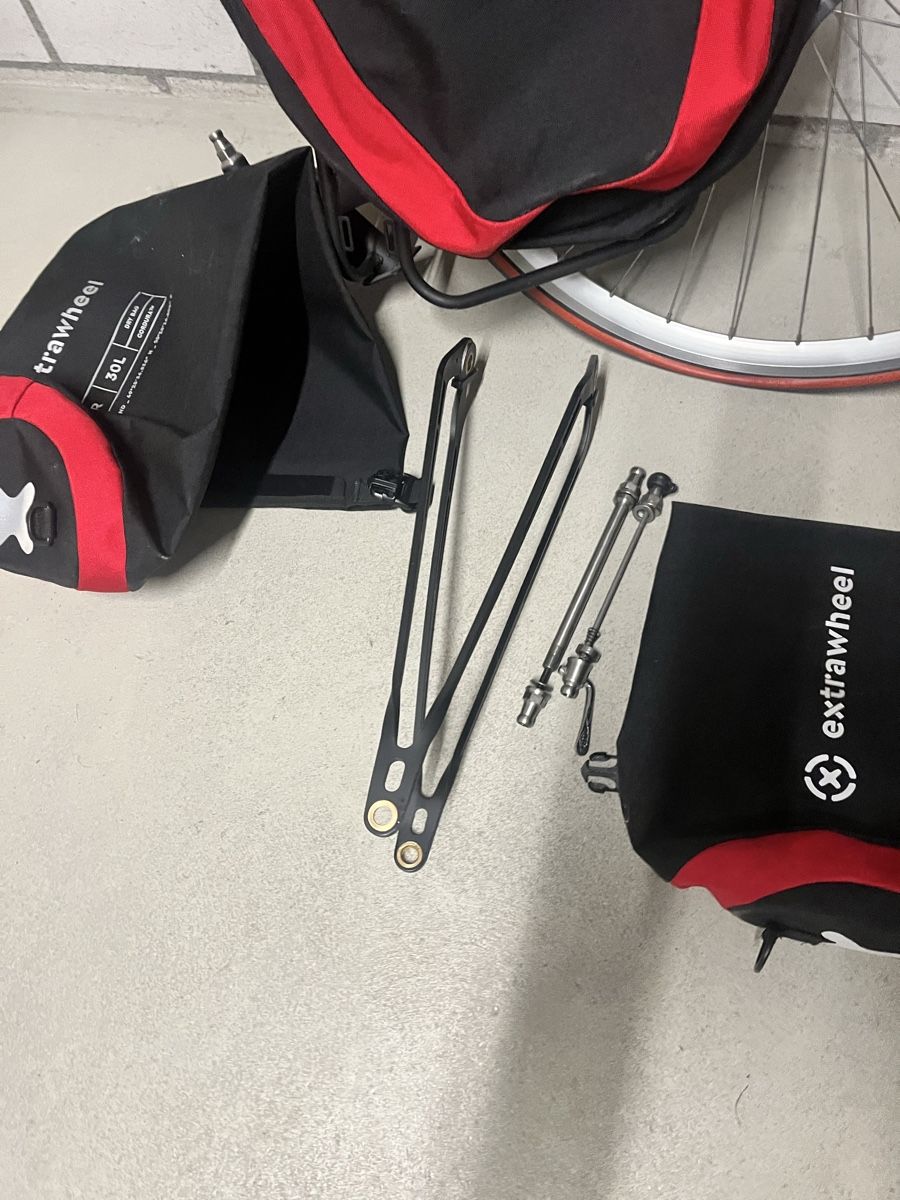 Rimorchi: Einrad Fahrrad Anhänger  – Nuovo (secondo la descrizione) da Riedstätt venduto da Polebachi 1
