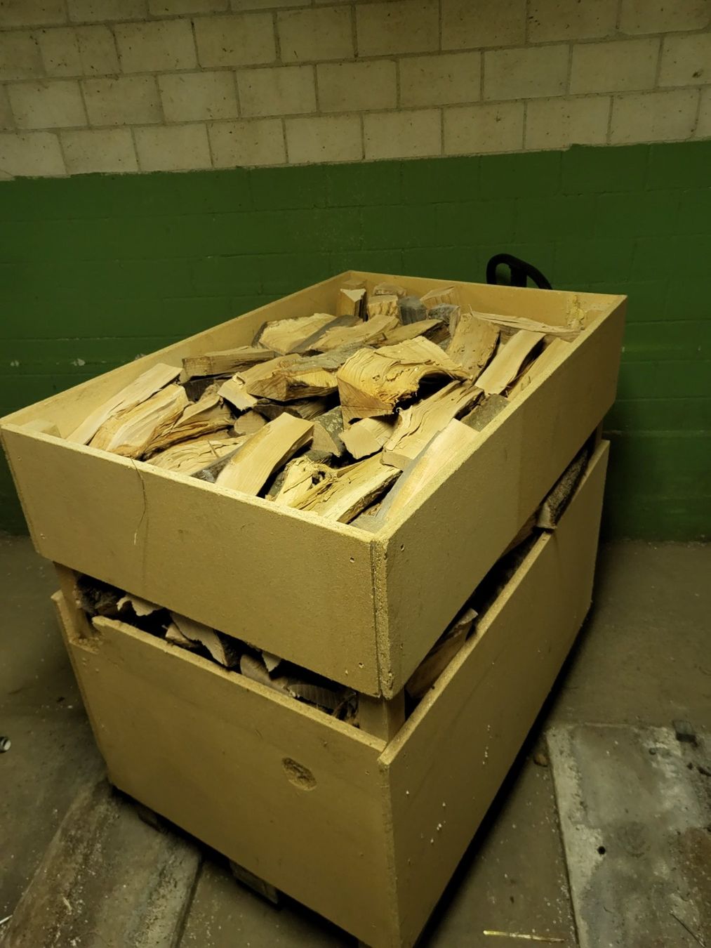 Articoli in legno: Brennholz Buche – Nuovo (secondo la descrizione) da Römerswil LU venduto da Blackout86