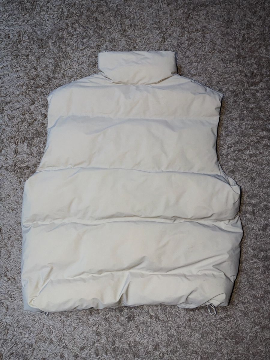 H&M Gilet & Giacche: Wind/Wasserdichtes Puffer Gilet – Usato da Visperterminen venduto da lgresell 1