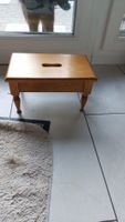 Holzschemel