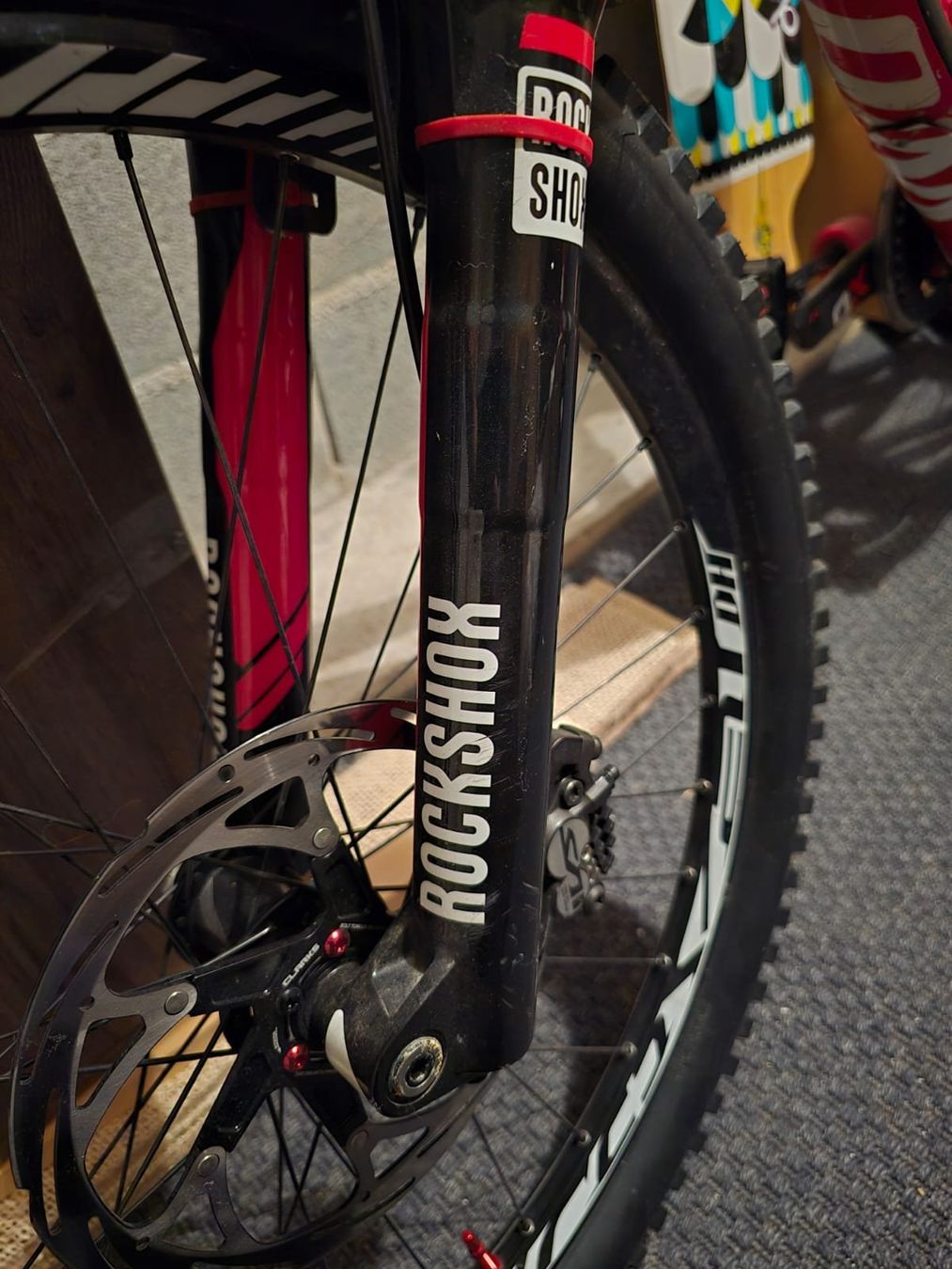 Specialized Biciclette: Downhill Bike Specialized S - Work – Usato da Gampel venduto da jlkma 1