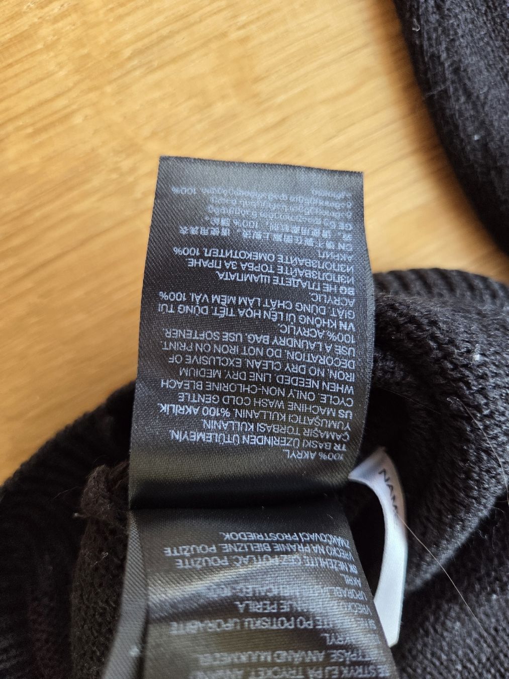 H&M Pullover & Sweatshirts: H&M Pullover, Gr. 146/152, Weihnachten, Santa – Gebraucht aus Villars-sur-Glâne von richardette 4